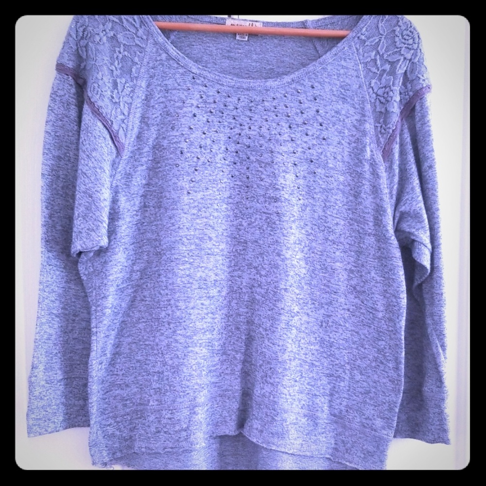 One World gray knit top